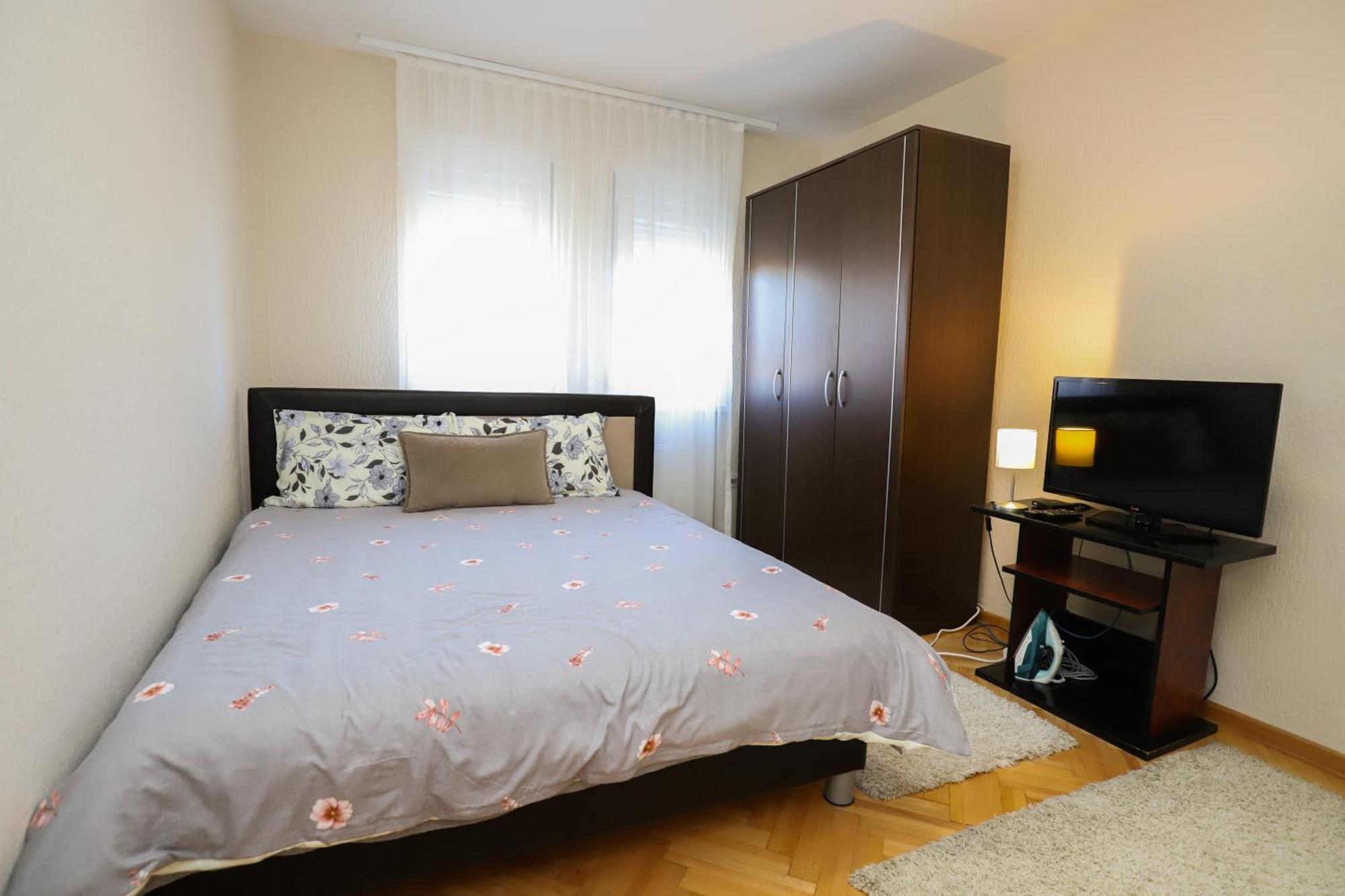 Lotus Apartamento Vrnjačka Banja Exterior foto