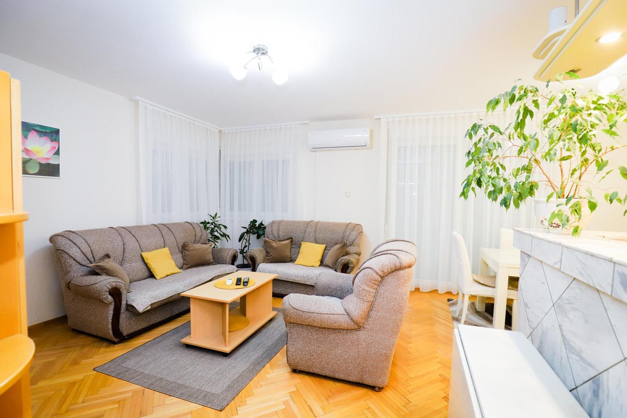 Lotus Apartamento Vrnjačka Banja Exterior foto